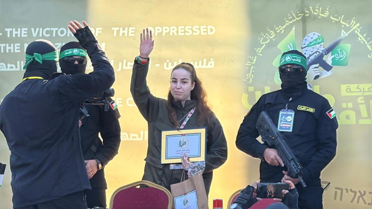 Hamas ve İsrail Arasında Üçüncü Esir Takası Gerçekleştirildi