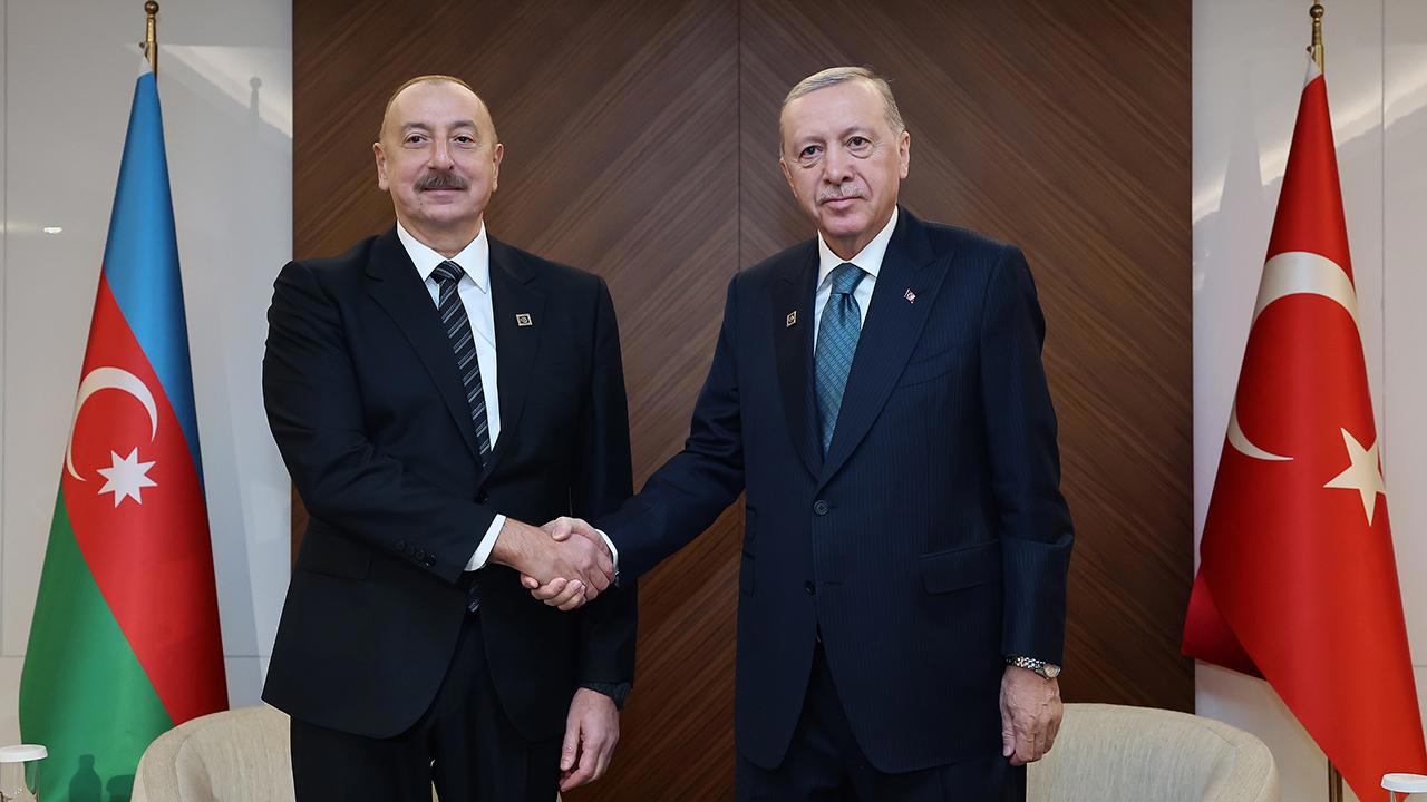 Cumhurbaşkanı Erdoğan, Aliyev ile İkili Görüşme Gerçekleştirdi