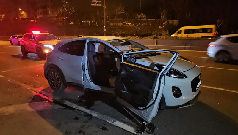 Bayrampaşa'daki Zincirleme Kazada İki Kişi Hayatını Kaybetti, Dört Kişi Yaralandı
