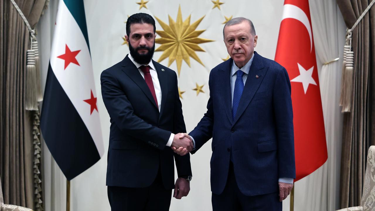 Cumhurbaşkanı Erdoğan, Ahmed Şara ile görüştü.