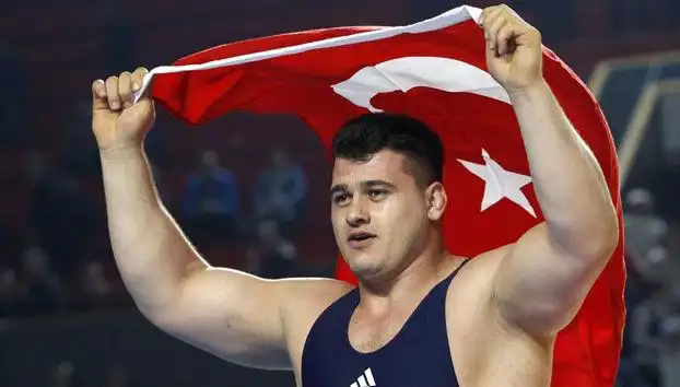 Milli Güreşçi Rıza Kayaalp'e Şok Ceza: 4 Yıl Men!