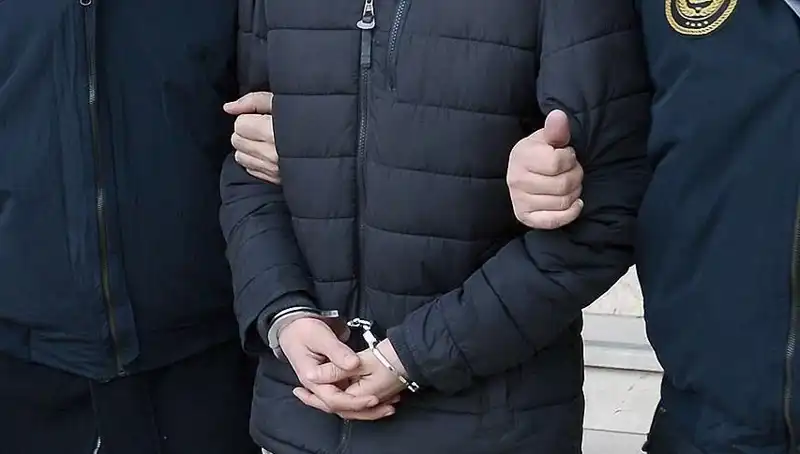 Samsun’da Aranan Firari Hükümlü Raçik İle Yakalandı: Hırsızlık ve Silahlı Tehdit Suçları
