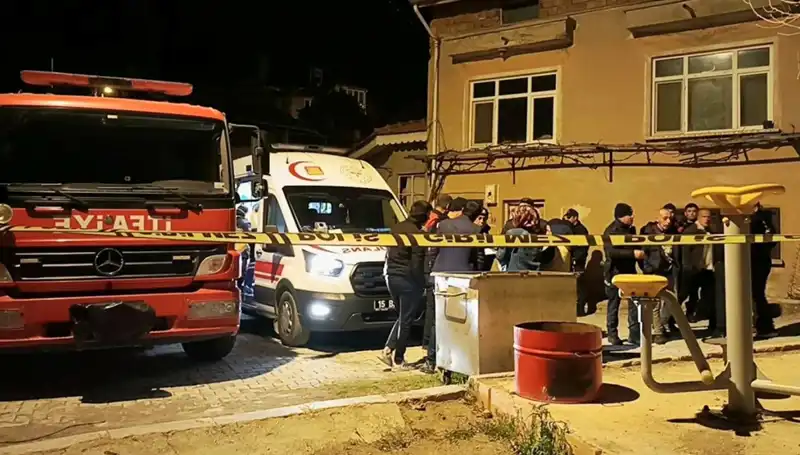 Yaşlı Adamın Yanmış Cansız Bedeni: Gizemli Ölümün Perde Arkası Ne?
