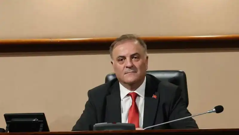 Nuri Aslan Kimdir? İBB Başkanvekili Hakkında Bilinmeyenler