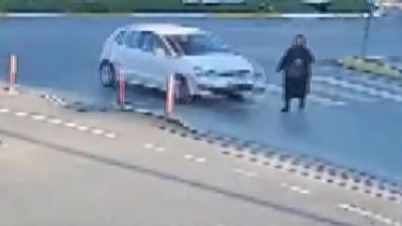 Dikkat! Yolda Kaza Tehlikesi Var