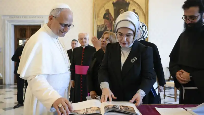 Emine Erdoğan ve Papa Leo: Gazze'nin Çehresi Değişiyor mu?