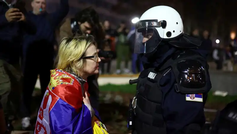 Sırbistan’da Olaylar Karıştı: Polis Sonik Silah Kullandı, Muhalefet AİHM’e Gidiyor