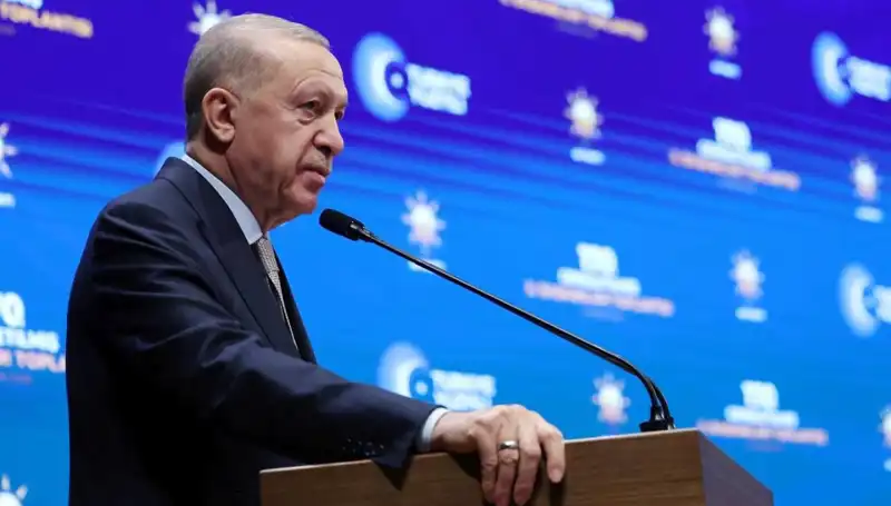 Erdoğan ve DEM Parti Görüşmesi: Siyasi Sahnenin Nabzı Nasıldı?