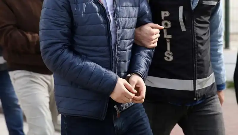 İstanbul ve Ankara'da Sahte İçki Soruşturması: 52 Kişi Tutuklandı