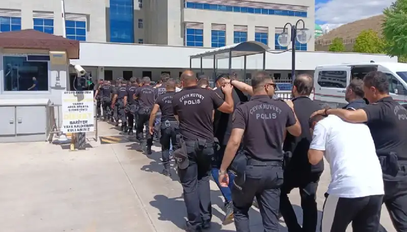 Ankara'da Tehdit ve Haraç Çetesi Çökertildi: Avukatların Rolü Şaşırttı!