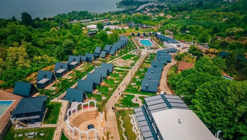 Bungalovlarda Gizli Kamera Kontrol Süreci Başlıyor: Yurt Dışından Cihaz Getirildi