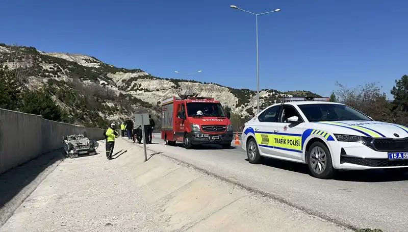 Burdur'da Korkunç Kaza: İki Çocuk ve Dört Yaralıyla Sona Erdi!