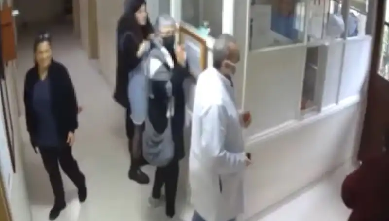 Üsküdar'da Doktorun Cumhurbaşkanına Hakareti, Hapis İstemine Dönüştü!