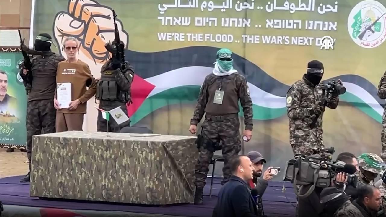 Hamas, İsrail ile esir takasında 3 İsrailli erkek esiri serbest bıraktı