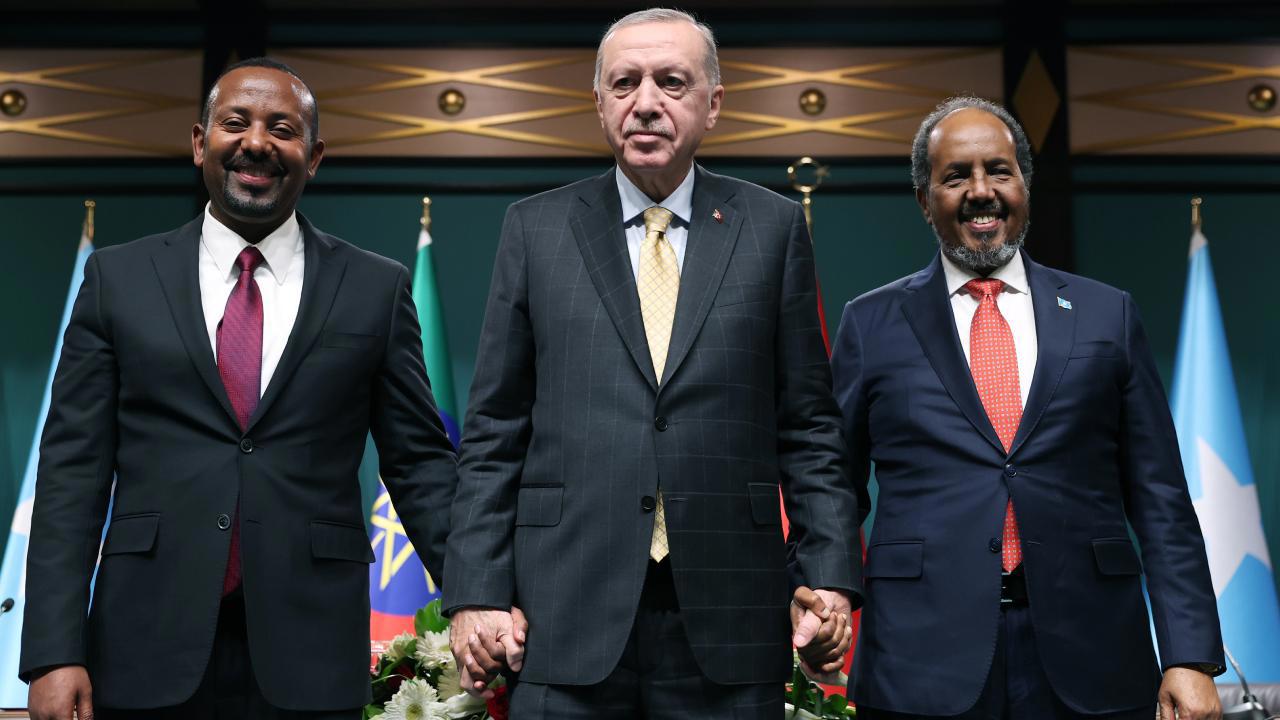 Türkiye Somali ve Etiyopya arasındaki ilişkilere destek olacak.