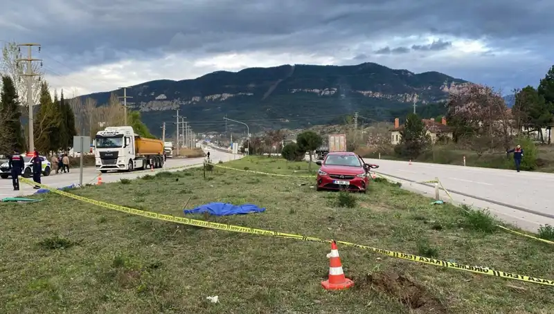 Karabük'te Can Kaybı: Aynı Aileden Dört Kişi Kazada Hayatını Kaybetti